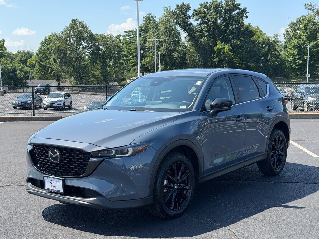 Mazda CX-5 Vehicle Full-screen Gallery Image 08