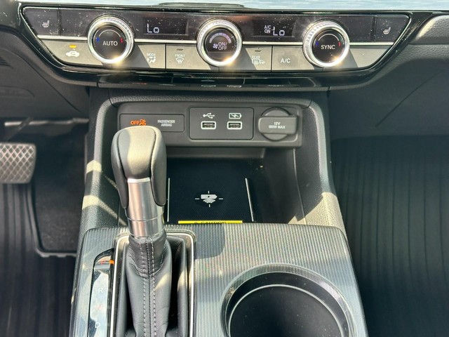 Honda Civic Sedan Vehicle Full-screen Gallery Image 13