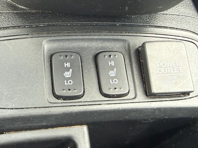 Honda CR-V Vehicle Full-screen Gallery Image 19