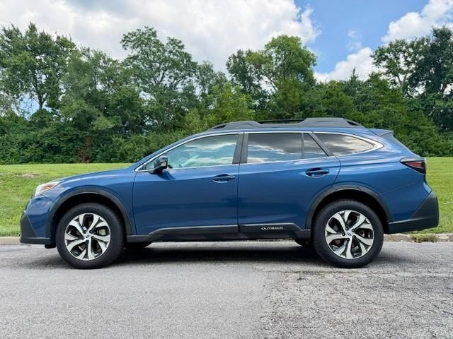 Subaru Outback Vehicle Full-screen Gallery Image 02