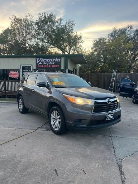 more details - toyota highlander