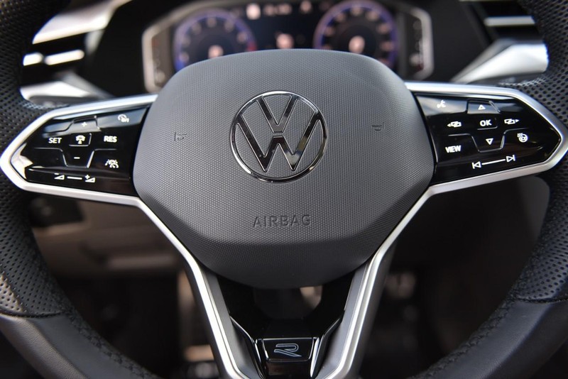 Volkswagen Arteon Vehicle Image 18