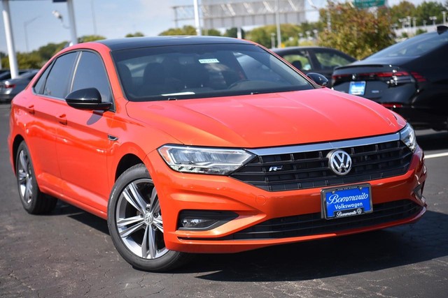 Used 2021 Volkswagen Jetta R-Line with VIN 3VWC57BU3MM096116 for sale in Hazelwood, MO