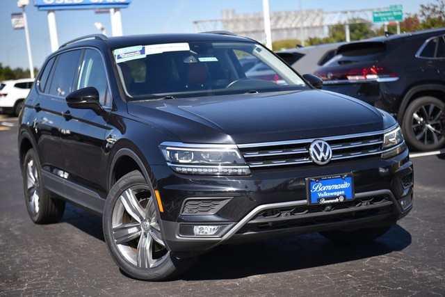 Used 2019 Volkswagen Tiguan SEL Premium with VIN 3VV4B7AX4KM141896 for sale in Hazelwood, MO