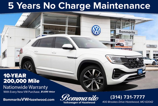 2024 Volkswagen Atlas Cross Sport 2.0T SEL Premium R-Line at Bommarito VW in Hazelwood MO