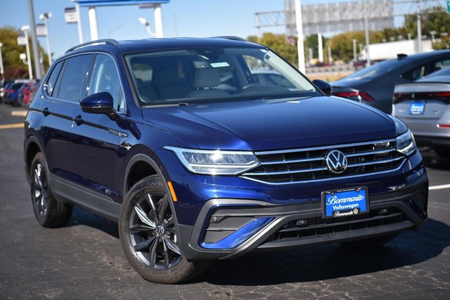 Used 2023 Volkswagen Tiguan SE with VIN 3VV3B7AXXPM035519 for sale in Hazelwood, MO