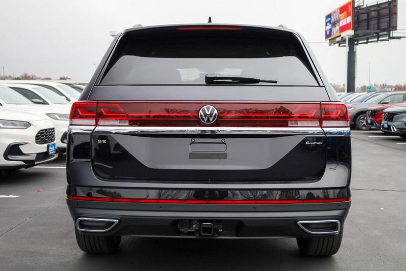 Volkswagen Atlas Vehicle Image 05