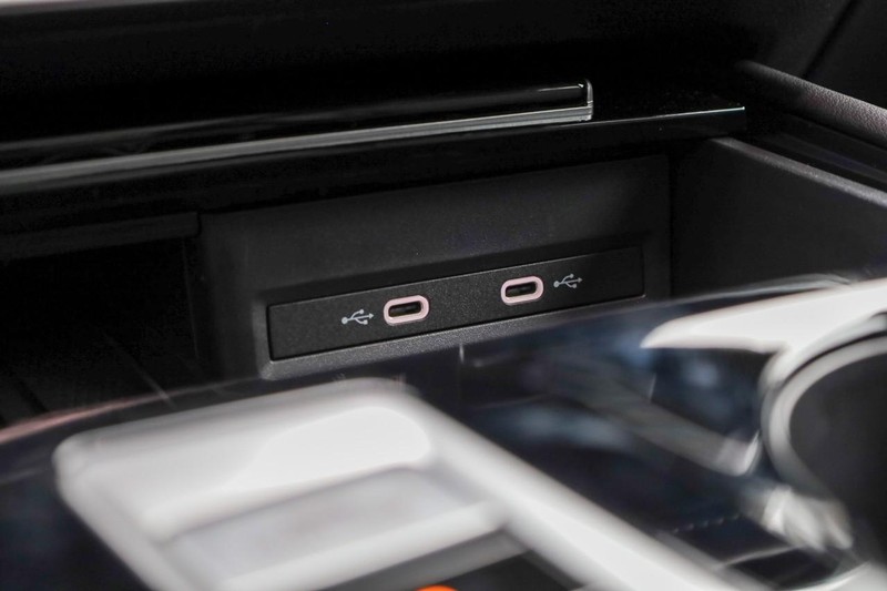 Volkswagen Atlas Vehicle Image 18