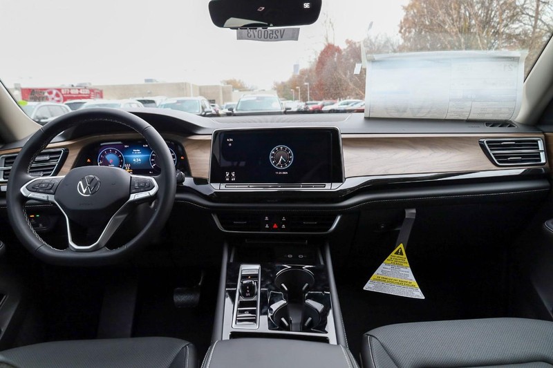 Volkswagen Atlas Vehicle Image 29