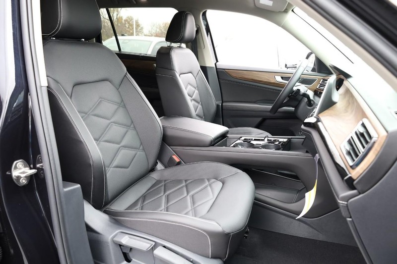Volkswagen Atlas Vehicle Image 31