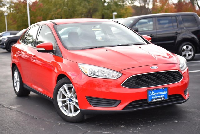 Used 2015 Ford Focus SE with VIN 1FADP3F20FL243148 for sale in Hazelwood, MO