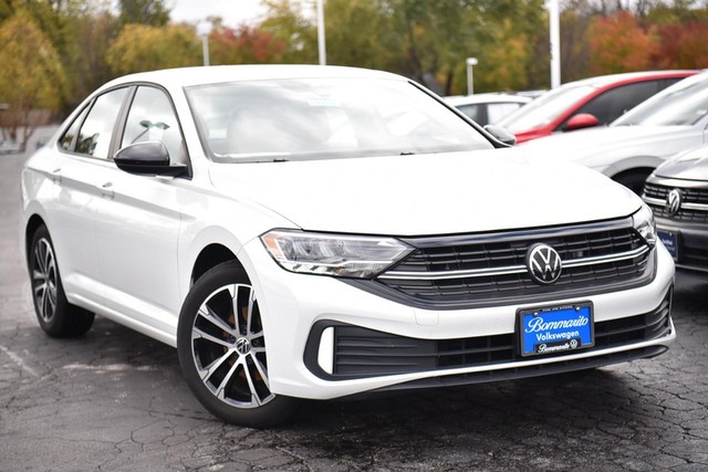 Used 2023 Volkswagen Jetta Sport with VIN 3VWBM7BU2PM056550 for sale in Hazelwood, MO