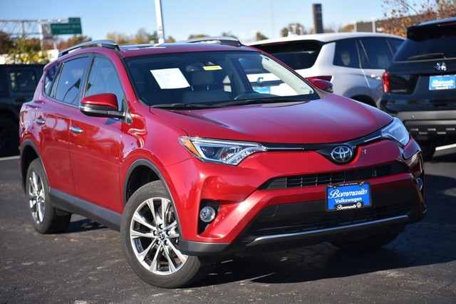 Used 2018 Toyota RAV4 Limited with VIN JTMDFREV3JD250108 for sale in Hazelwood, MO