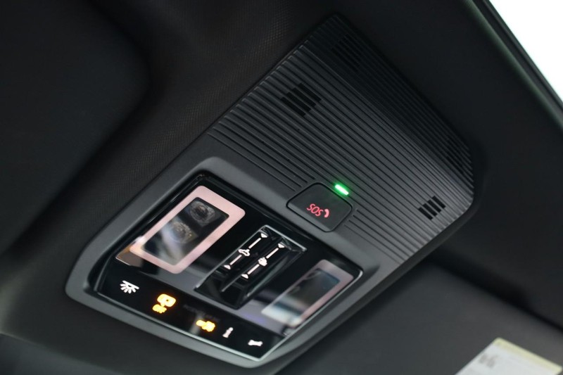 Volkswagen Atlas Cross Sport Vehicle Image 21
