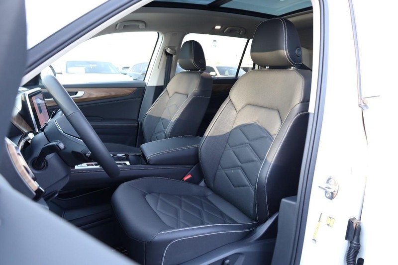 Volkswagen Atlas Vehicle Image 13