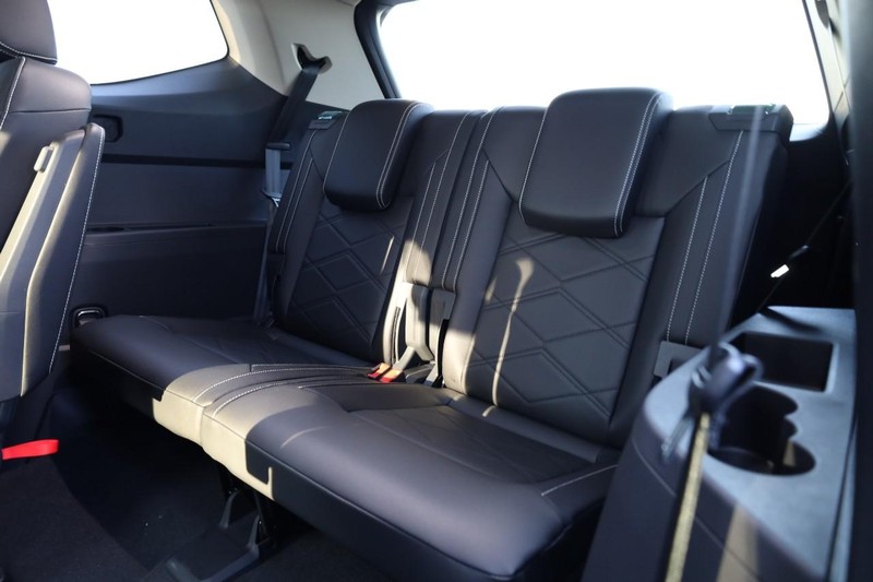 Volkswagen Atlas Vehicle Image 32