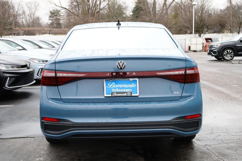 Volkswagen Jetta Vehicle Image 07