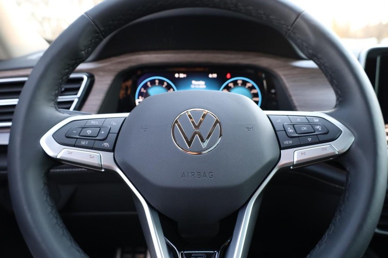 Volkswagen Atlas Vehicle Image 16
