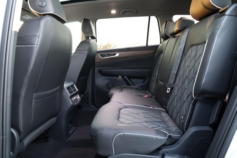 Volkswagen Atlas Vehicle Image 29