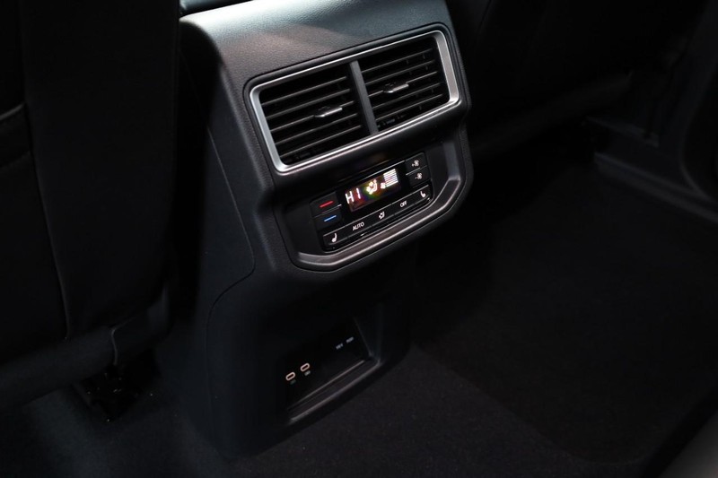 Volkswagen Atlas Vehicle Image 32