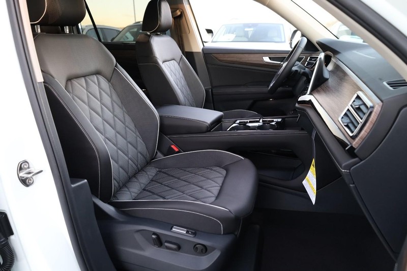 Volkswagen Atlas Vehicle Image 35