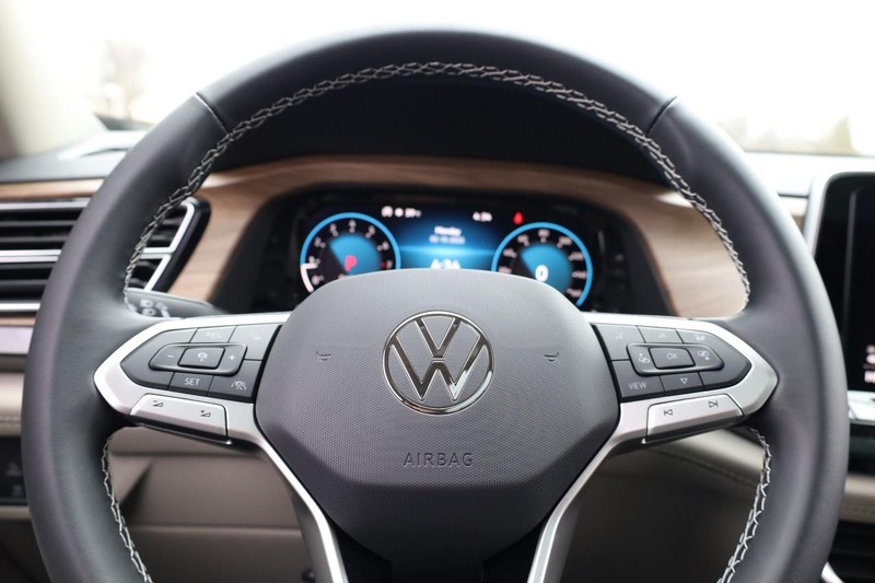 Volkswagen Atlas Vehicle Image 16
