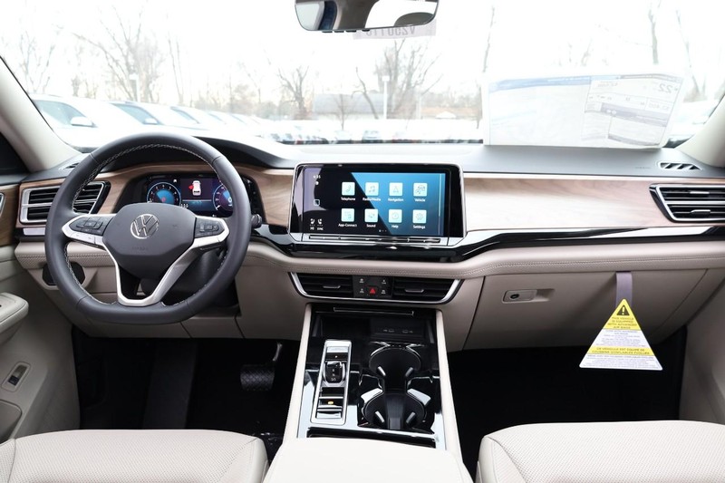 Volkswagen Atlas Vehicle Image 29