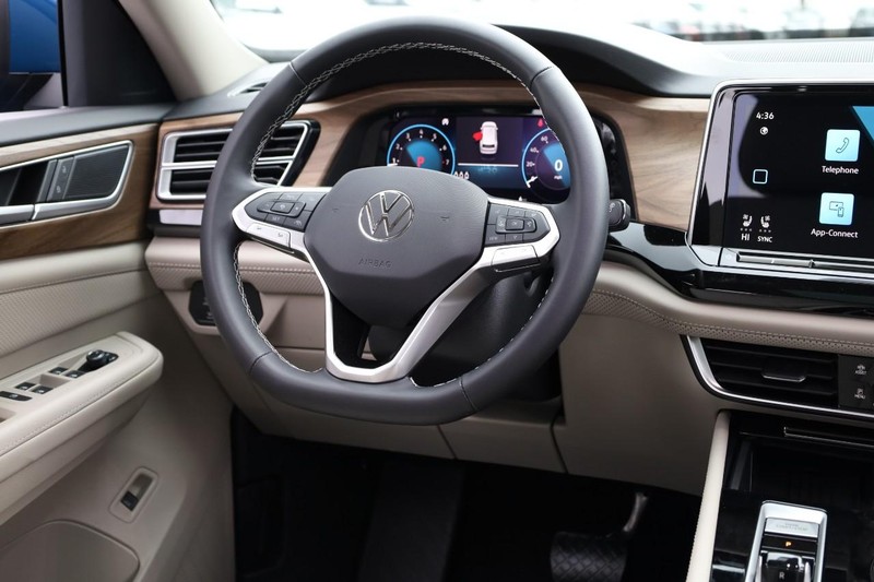 Volkswagen Atlas Vehicle Image 30
