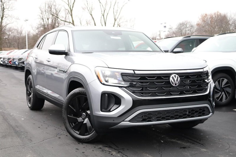 Volkswagen Atlas Cross Sport Vehicle Image 02