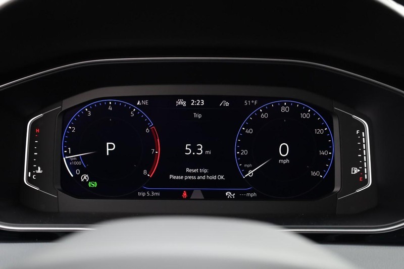 Volkswagen Jetta Vehicle Image 12