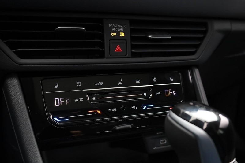 Volkswagen Jetta Vehicle Image 16