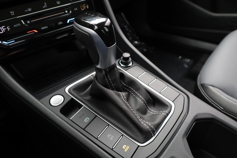 Volkswagen Jetta Vehicle Image 18