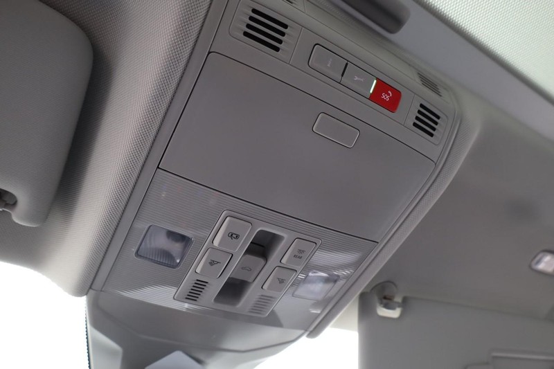 Volkswagen Jetta Vehicle Image 19