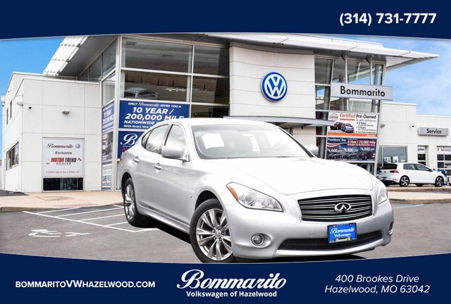 2014 INFINITI Q70 4dr Sdn V6 AWD at Bommarito VW in Hazelwood MO