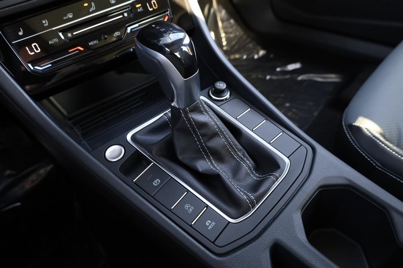 Volkswagen Jetta Vehicle Image 17