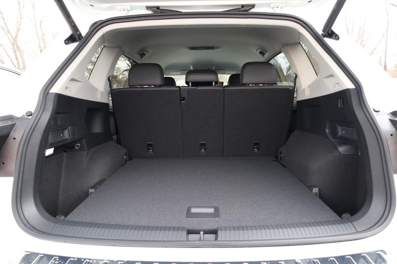 Volkswagen Tiguan Vehicle Image 08