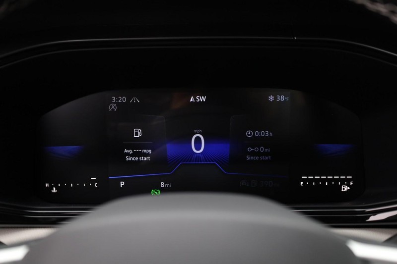 Volkswagen Taos Vehicle Image 11