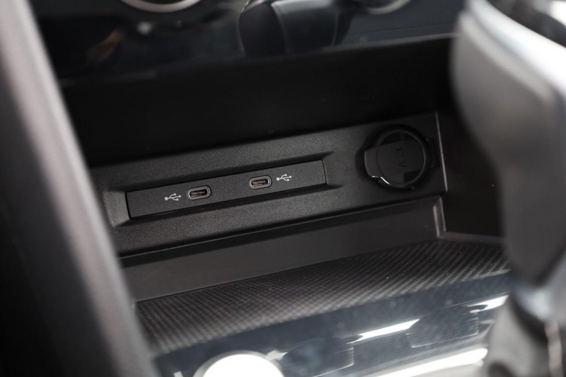 Volkswagen Taos Vehicle Image 15