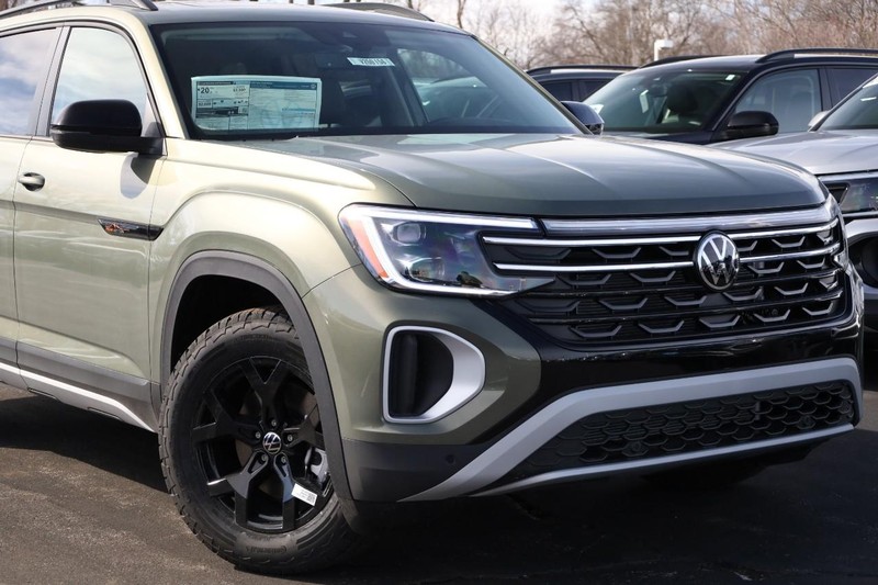 Volkswagen Atlas Vehicle Image 03