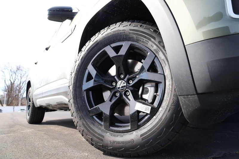 Volkswagen Atlas Vehicle Image 04