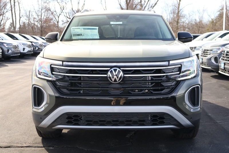 Volkswagen Atlas Vehicle Image 05