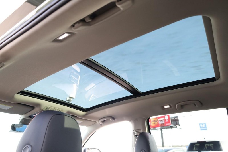 Volkswagen Atlas Vehicle Image 25