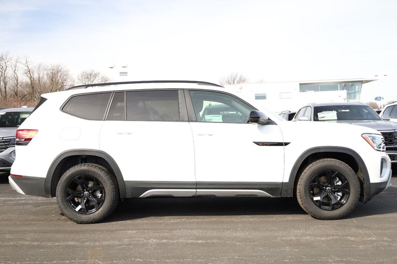 Volkswagen Atlas Vehicle Image 06