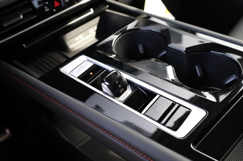 Volkswagen Atlas Vehicle Image 14