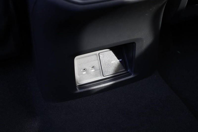 Volkswagen Atlas Vehicle Image 24