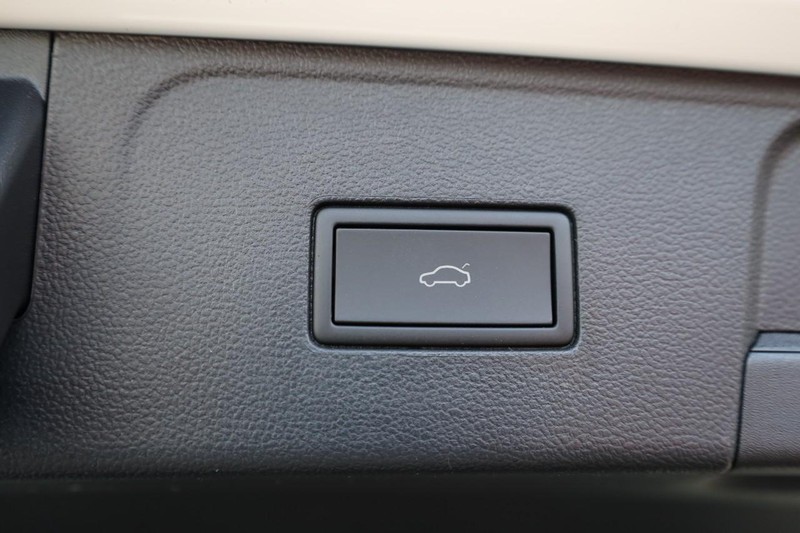 Volkswagen Atlas Vehicle Image 31