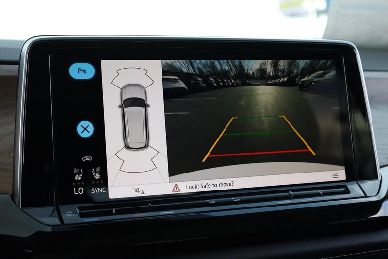 Volkswagen Atlas Vehicle Image 16