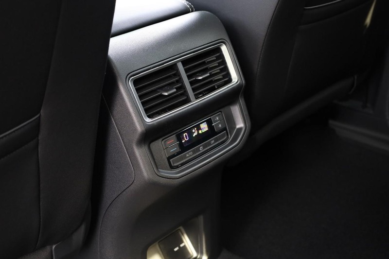 Volkswagen Atlas Vehicle Image 27