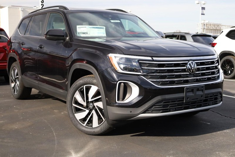 Volkswagen Atlas Vehicle Image 02