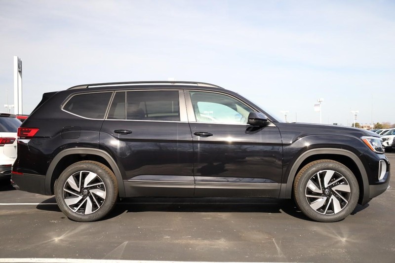 Volkswagen Atlas Vehicle Image 06
